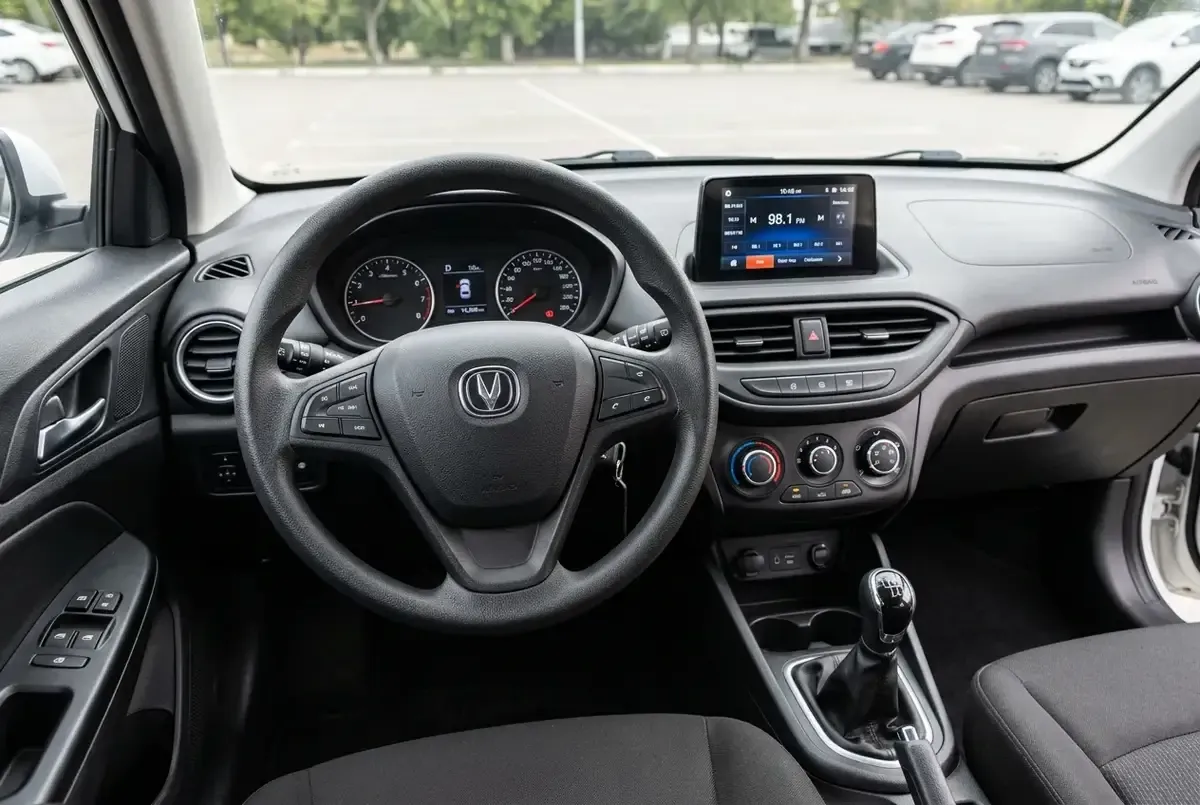 Двигатель седана Changan Alsvin