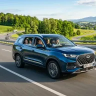 Chery Tiggo 8 Pro Max: Семейный кроссовер